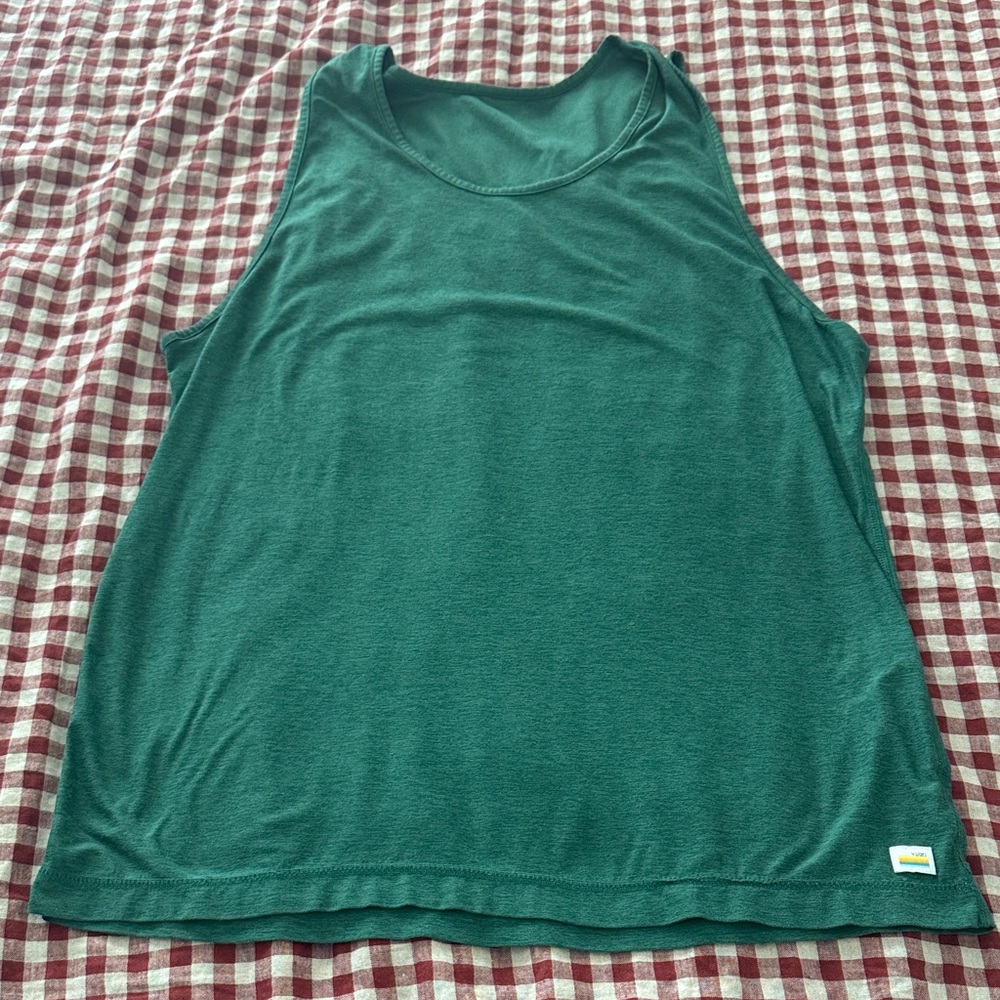 Vuori Strato Tech Tank